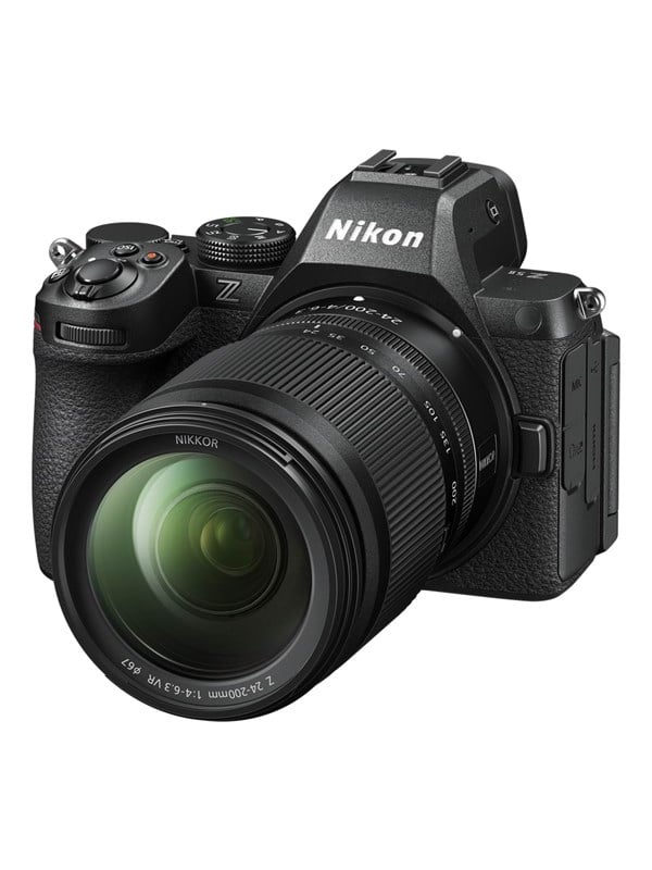 Nikon Z5 II Kit w/ 24-200mm f/4-6.3 VR Kamera